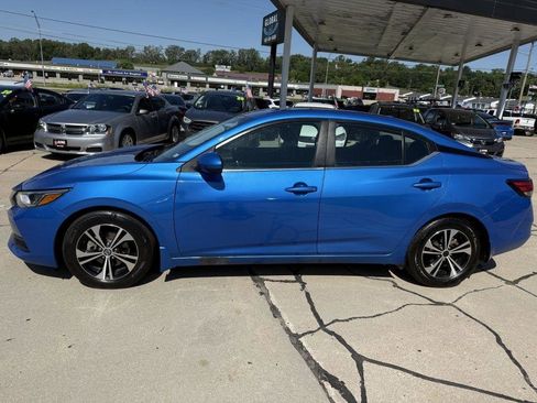 Used 2021 Nissan Sentra SV image 4