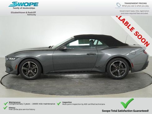 Used 2025 Ford Mustang Premium RWD image 2
