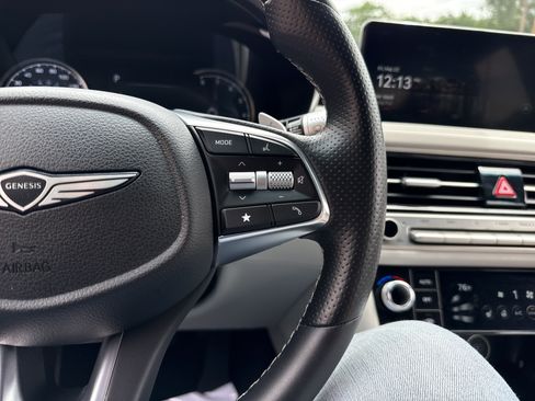 Used 2025 Genesis G70 2.5T AWD/4WD image 29