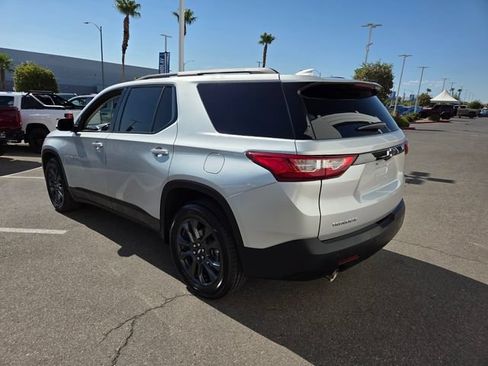 Certified 2019 Chevrolet Traverse RS w/ LPO, Floor Liner Package FWD image 4
