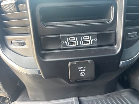 Used 2026 RAM 3500 Big Horn AWD/4WD image 24