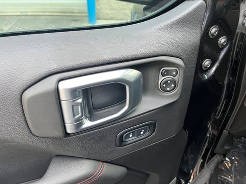 Used 2023 Jeep Wrangler Unlimited Rubicon w/ Cold Weather Group image 14