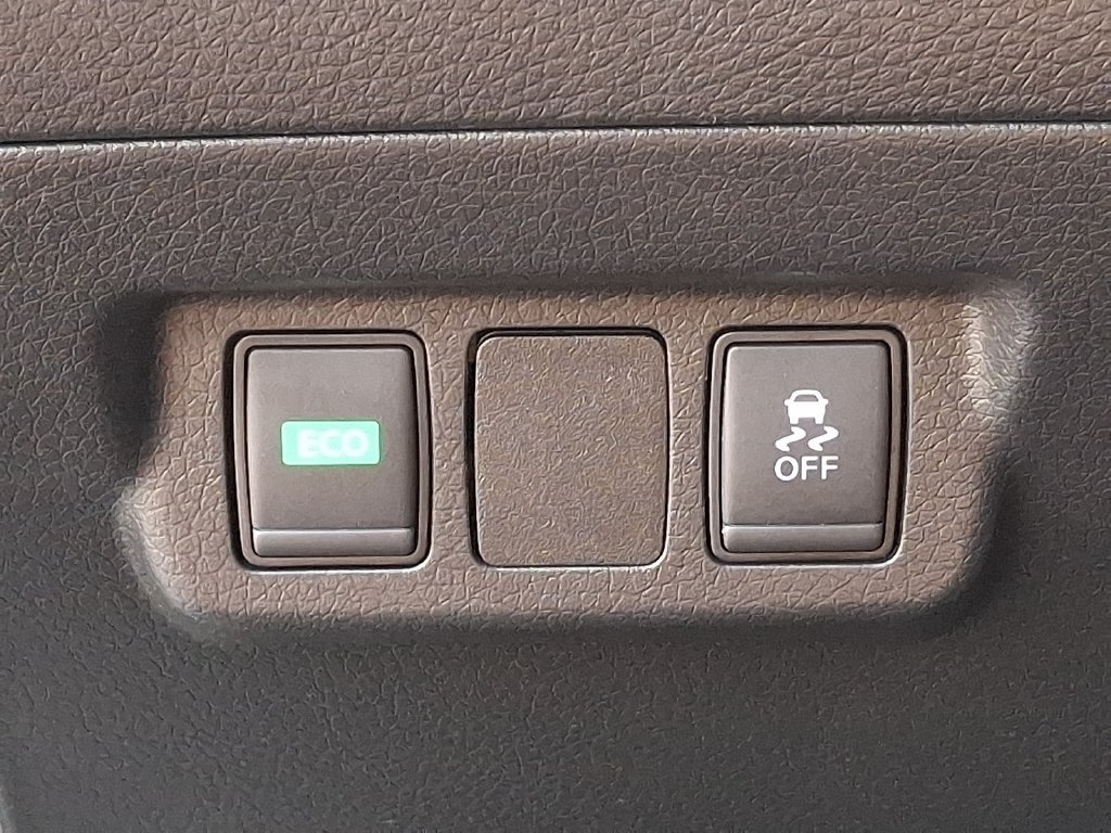 Used 2019 Nissan Sentra SV w/ Electronics Package FWD image 24