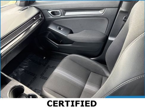 Used 2025 Honda Civic Sport image 16