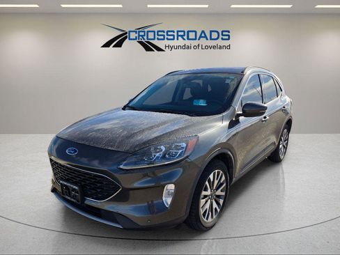 Used 2020 Ford Escape Titanium image 1