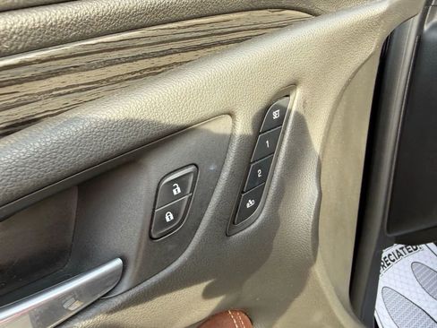 Used 2017 Buick Envision Essence image 17