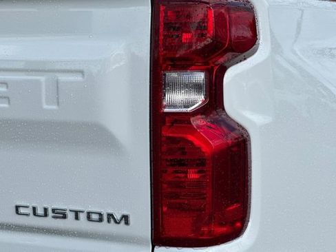 New 2026 Chevrolet Silverado 1500 Custom Trail Boss AWD/4WD image 34