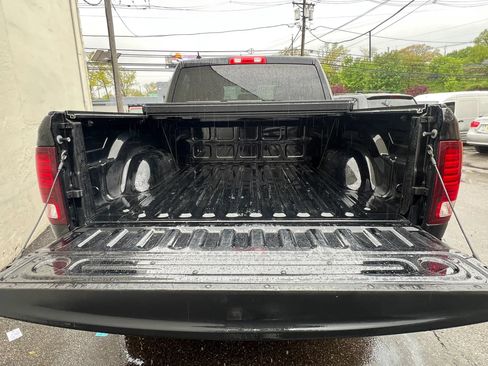Used 2022 RAM 1500 Classic Warlock w/ Electronics Group AWD/4WD image 9