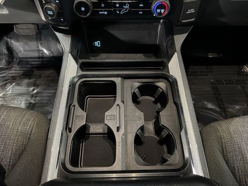 Used 2023 Ford F250 XLT image 11