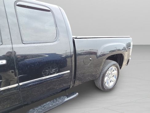 Used 2013 GMC Sierra 1500 SLE image 24