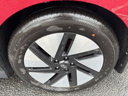 New 2025 Hyundai Ioniq 6 SE image 20