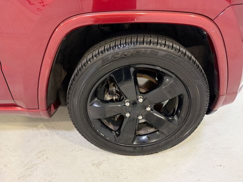 Used 2015 Jeep Grand Cherokee Altitude image 28