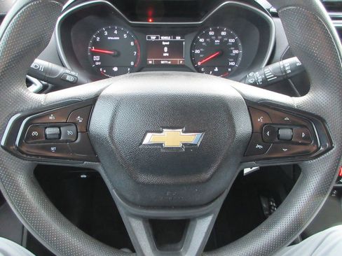 Used 2023 Chevrolet TrailBlazer LS image 23