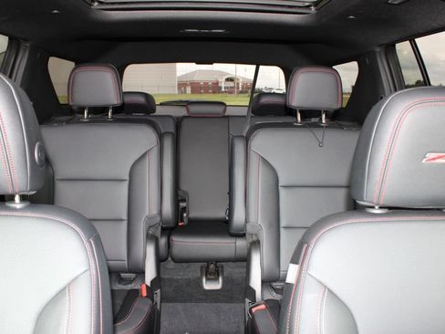 Used 2026 Chevrolet Traverse Z71 w/ Driver Confidence Package AWD/4WD image 14