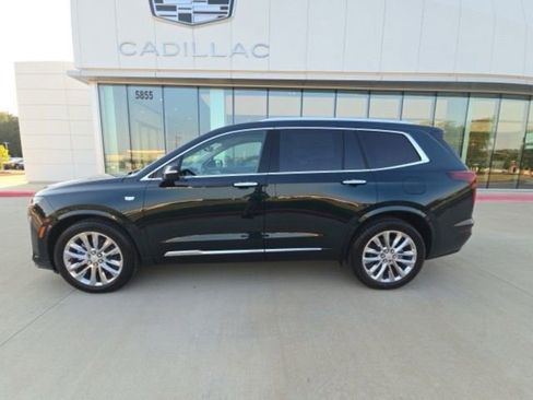 New 2025 Cadillac XT6 Premium Luxury w/ Technology Package image 2