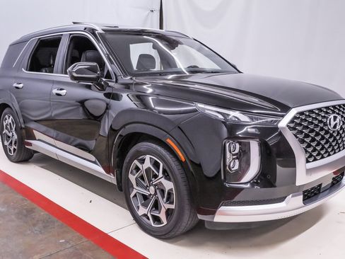 Certified 2021 Hyundai Palisade Calligraphy w/ Cargo Package image 5