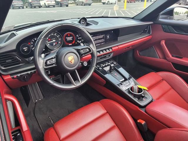 Used 2022 Porsche 911 Carrera GTS RWD image 15