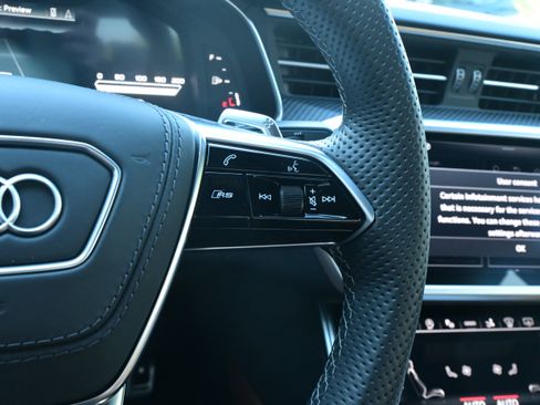 Used 2025 Audi RS 7 Performance image 19