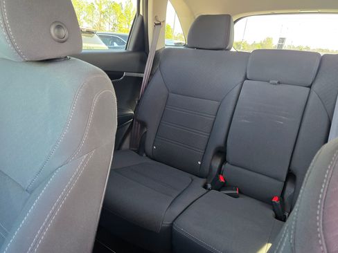 Certified 2019 Kia Sorento LX image 12