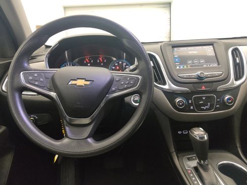 Used 2019 Chevrolet Equinox LT AWD/4WD image 22