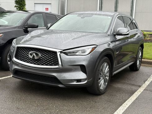 Used 2025 INFINITI QX50 Pure AWD/4WD image 2