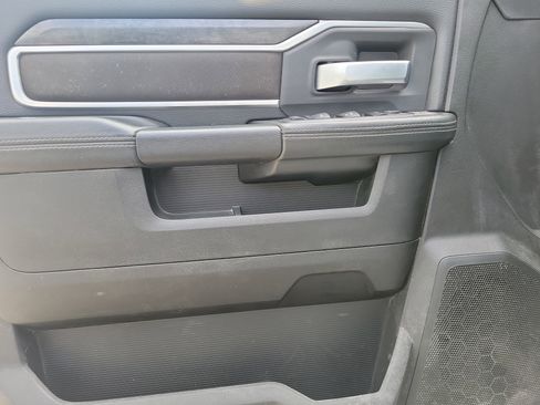 Used 2024 RAM 3500 Big Horn AWD/4WD image 15