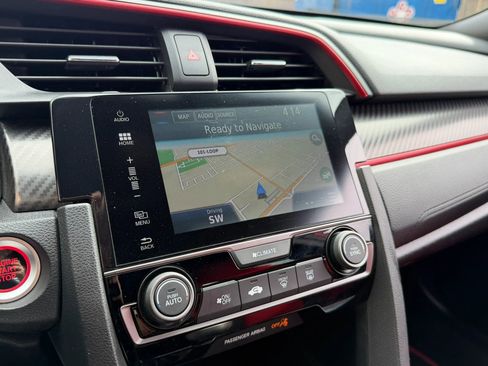 Used 2018 Honda Civic Type R image 18