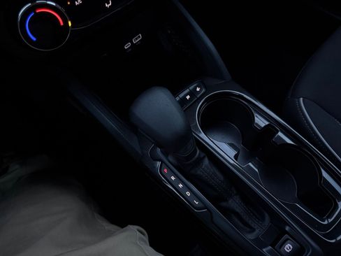 Used 2025 Chevrolet TrailBlazer LT image 40