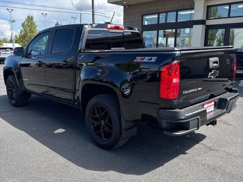 Used 2017 Chevrolet Colorado Z71 AWD/4WD image 8