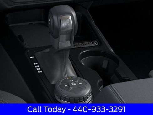 New 2026 Ford Bronco Outer Banks AWD/4WD image 19