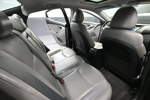 Used 2012 Hyundai Elantra Limited w/ Technology Pkg 5 FWD image 35
