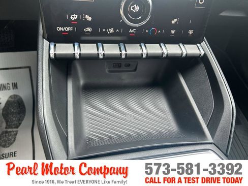 New 2026 GMC Terrain Elevation image 18