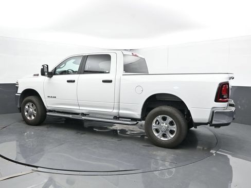 Used 2026 RAM 2500 Big Horn AWD/4WD image 10