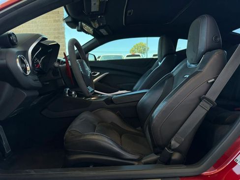 Used 2021 Chevrolet Camaro ZL1 RWD image 39