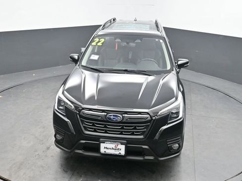 Used 2022 Subaru Forester Limited image 27