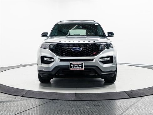 Used 2020 Ford Explorer ST w/ ST Street Pack image 2
