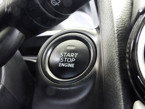 Used 2020 Toyota Yaris XLE FWD image 45