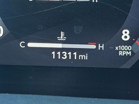 Used 2025 Toyota Tacoma TRD Off-Road image 38