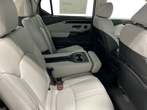 New 2025 Honda Pilot EX-L image 31