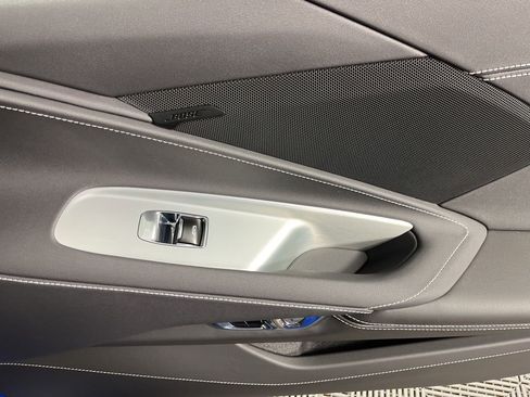 New 2025 Chevrolet Corvette E-Ray image 25