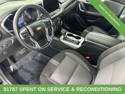 Used 2025 Chevrolet Blazer LT AWD/4WD image 23
