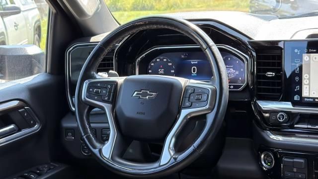 Certified 2024 Chevrolet Silverado 1500 RST w/ Convenience Package II AWD/4WD image 25