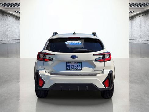 Certified 2024 Subaru Crosstrek 2.0i Premium AWD/4WD image 8