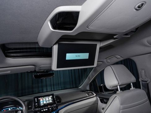 Used 2023 Honda Odyssey Elite image 21