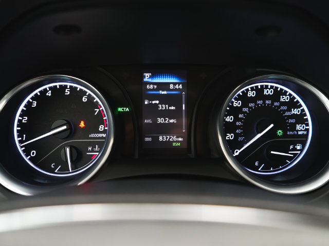 Used 2020 Toyota Camry SE w/ Convenience Package FWD image 25