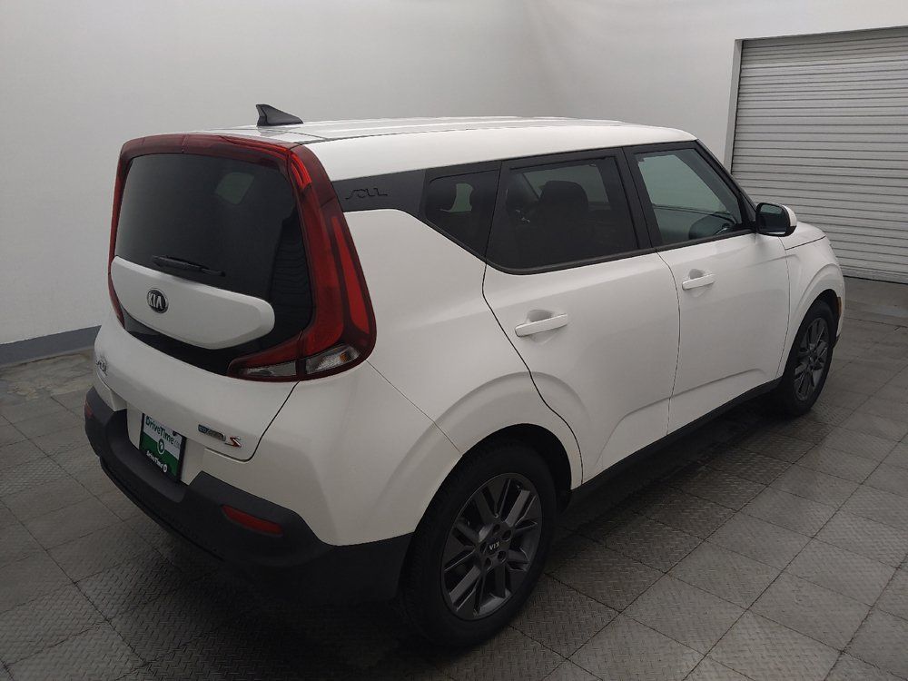 Used 2021 Kia Soul S FWD image 9