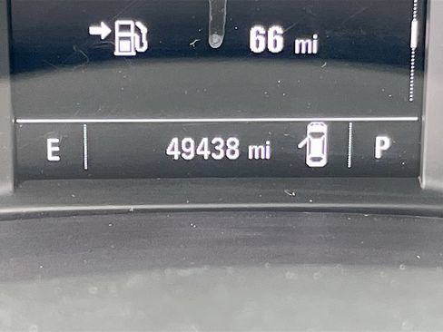 Used 2020 Chevrolet Malibu LS FWD image 12