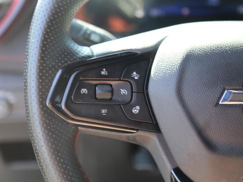 Used 2025 Chevrolet TrailBlazer RS w/ Convenience Package image 12