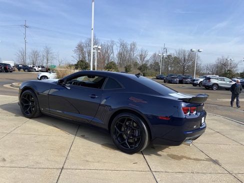 Used 2010 Chevrolet Camaro SS w/ RS Package image 7