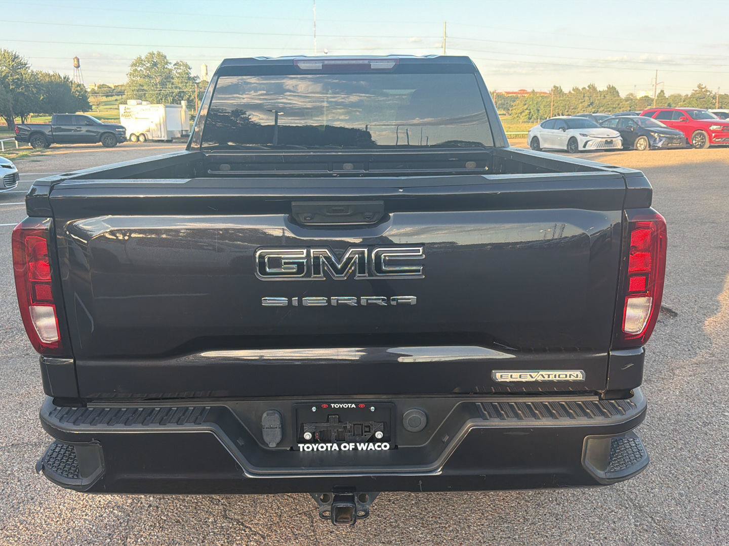 Used 2023 GMC Sierra 1500 Elevation AWD/4WD image 4